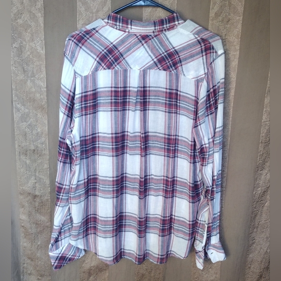 🏷 Rails Women's Top Charli Raspberry Coast White Button Down Shirt - Picture 2 of 14